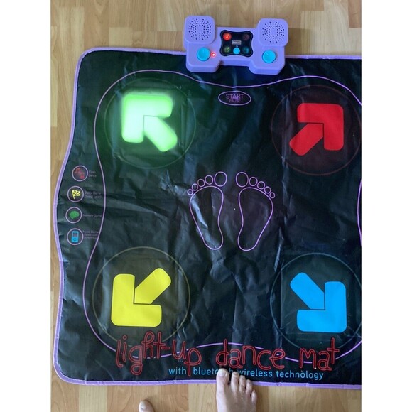 Kidzlane Light Up Dance Mat with Wireless Bluetooth Built in Music Working - Picture 3 of 3